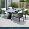 Patio de Villa al Aire Libre Mesas y Sillas de Metal Impermeables y a Prueba de Sol Mesas y Sillas de Comedor de Pizarra Balcón de Hotel B&B Sillas de Ratán Mesa al Aire Libre