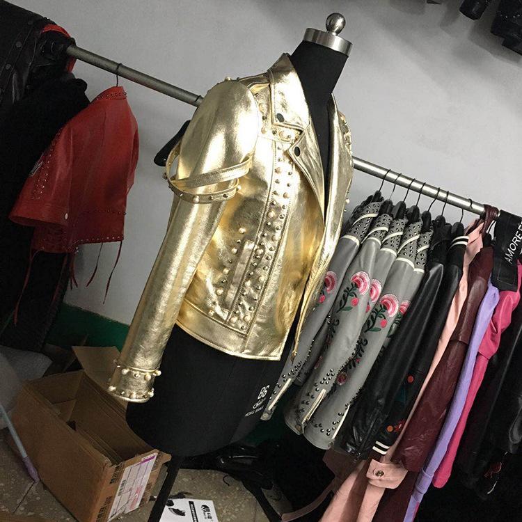 衣服珍珠