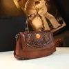 Bolso de Mano de Piel Genuina Modelo Nuevo 2026 Retro Lujo Ligero Gran Capacidad Estilo Étnico Bambú Bolso Elegante para Mujeres de Edad Media
