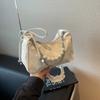 Bolsa axila plissada de alta qualidade para mulheres 2024 verão nova chegada ombro crossbody bolsa elegante pérola cadeia bagel bolsa