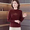 Camisa básica de gola alta e manga longa para mulheres, roupa íntima para outono e inverno, nova blusa estilosa de 2026 para mães de meia-idade, camiseta de manga longa