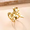 Anillo Popular Transfronterizo para Mujer, Anillo de Acero Inoxidable con Baño de Oro de 18 Quilates Moderno y de Alta Gama, Anillo de Acero de Titanio con Lazo Prensado en Aceite