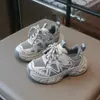 Zapatos Deportivos de Malla Transpirable para Niños 2026 Modelo Nuevo Primavera y Otoño Tenis Casuales para Niños y Niñas Zapatos Ligeros Antideslizantes para Correr