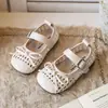 Zapatos de Cuero para Niños 2026 Zapatos Dulces de Princesa para Niñas Pequeñas Primavera y Otoño Nuevo Estilo Infantil Zapatos Individuales para Bebé Moño Hueco