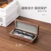 Estuche para Gafas de Madera Maciza Nogal Negro Madera Maciza Caja de Almacenamiento de Gama Alta Retro Portátil Antiestrés Gafas Regalo para Coche para Hombres y Mujeres
