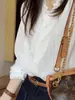 Camisa branca de manga longa com gola de renda estilo francês para mulheres, início do outono, de alta qualidade, luxo leve, estilo delicado, top elegante para o trabalho