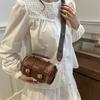 Bolsa Pequena Vintage Feminina 2024 Nova Elegante Portátil Boston Bolsa Elegante Distintivo Ombro Moderno Crossbody Cilíndrica