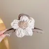 Presilha de cabelo de pelúcia de alta qualidade para outono e inverno para mulheres, versátil e fofa, presilha de tubarão para a parte de trás da cabeça, novo estilo coreano 2026, presilha de garra