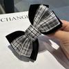 Color de otoño e invierno retro a cuadros tridimensionales lazo accesorios para el cabello de mujer estilo Chanel elegante combinable pinza banana pinza superior tocado