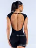 Macacão Curto Sem Costura Raglan Manga Curta DF Fitness Yoga para Mulheres, Sexy Costas Abertas, Modelagem Justa, com Bojos