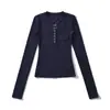 Bt956-25 Invierno Nuevo Diseño Un Botón Bolsillo Pequeño Corte Ajustado Top Camiseta Estilo Minimalista Americano Adelgazante