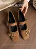 Sapatos Femininos Baixos de Couro com Fivela Quadrada Estilo Retrô Francês para o Dia a Dia Verão Outono 2026 Novos Versáteis para Combinar com Saias Mary Jane