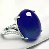 Anillo de calcedonia de segunda generación para mujer anillo de ágata de calcedonia incrustado en plata de ley anillo femenino dedo índice de boca abierta anillo femenino elegante cera de abeja