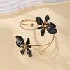 Pulseira de Borboleta da Moda Europeia e Americana Transfronteiriça Mais Vendida, Braçadeira de Flor de Metal Oca Exagerada, Pulseira Aberta Cravejada de Diamantes