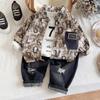 Traje de Tres Piezas de Otoño para Niño 2025 Ropa Nueva para Bebé Chaqueta Ropa para Niños Primavera y Otoño Guapo y a la Moda Traje para Niño