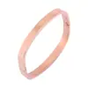 Joyería de moda europea y americana pulsera cuadrada de acero inoxidable para hombre y mujer fábrica suministro primario estilo transfronterizo al por mayor en stock