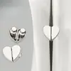 Cierre magnético para cortina de sellado de huecos en el hogar, hebilla magnética para cortina, pegatina magnética opaca para cortina de puerta, desmontable, a prueba de luz, par en forma de corazón