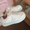 Zapatillas de Suela Gruesa para Mujer 2025 Nuevas Primavera y Otoño Zapatos Blancos para Mujer Versátiles de Nicho Deportivos y de Ocio Zapatos de Pan para Mujer
