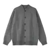Suéter de otoño con cuello de béisbol y botones grandes, diseño de hombros caídos, estilo casual unisex, chaqueta de punto texturizada de otoño para unisex estilo japonés