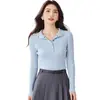 Colección Otoño 2026: Top de Punto Color Menta Vibrante, Estilo Suave, Corte Ajustado, Cuello Semiabierto, Manga Larga para Mujeres Petites
