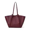 Fornecimento Exclusivo Transfronteiriço de Bolsas Femininas, Bolsa Tote Estilo Preguiçoso, Bolsa de Ombro Único de Grande Capacidade para o Dia a Dia Feminino, Bolsa Grande de Couro Pronta para Envio