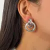 Brincos de Argola de Metal Estilo Europeu e Americano para Mulheres, Personalidade Minimalista de Alto Padrão, Brincos Cool e Versáteis