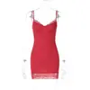 Verão Europeu e Americano Transfronteiriço Novo Vestido de Alcinha Feminino Sexy com Decote V, Costura de Renda, Cor Sólida, Ajustado ao Corpo
