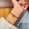 Pulsera tejida hecha a mano para el año de nacimiento, Pulsera de hilo dorado arena rojo al por mayor, Hazte rico inmediatamente, Tejido de bolsa de la suerte del Dios de la Riqueza amarillo