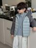Chaqueta de plumas para niño Ropa de otoño e invierno para niños Estilo coreano 2026 Nueva moda Ligera Relleno de pato blanco Con capucha Cálida Versátil