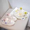 Zapatillas para Niñas 2026 Nuevos Zapatos Casuales de Dibujos Animados de Moda para Estudiantes de Primaria, Niños Medianos y Mayores, Zapatos Deportivos Antideslizantes, Zapatos de Princesa para Niños