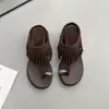 2026 Sandalias Chanclas de Verano de Moda de Venta Caliente con Tira Metálica para Dedo del Pie Estilo Bohemio con Borlas Retro