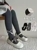 Medias para niños de otoño e invierno, calcetines de baile blancos finos forrados de felpa para niñas, mallas grises de una sola pieza para estudiantes de Hong Kong al por mayor
