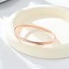 Pulsera avanzada, sencilla y suave, de acero inoxidable caliente transfronterizo, fabricantes de pulseras de arena a presión, adornos de mano de acero de titanio al por mayor