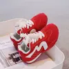 Zapatillas de entrenamiento estilo coreano para niños, nuevo modelo de otoño 2026, zapatillas de cuero genuino para niñas, zapatillas casuales transpirables para niños con suela blanda, modernas