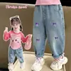 Jeans para Meninas em Estoque, Estilos de Primavera e Outono, Modernos, Tamanho Médio, Meninas Pequenas, Roupas Infantis para Bebês e Crianças Atacado Calças Casuais