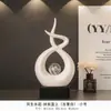Adorno creativo de ciervo de cerámica con bola de cristal, lujo ligero para sala de estar, mueble de TV, mueble de vino, decoración del hogar, pieza de exhibición de arte de alta gama