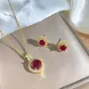 Conjunto de Moda Transfronterizo Incrustado con Circonita Collar y Pendientes Conjunto de Dos Piezas Trébol de Cuatro Hojas Completamente Diamantado Versátil Joyería de Lujo Ligero
