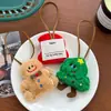 Colgante de peluche navideño caricatura muñeca linda pequeña adorno regalo pequeño etiqueta de nombre colgante navideño