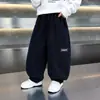 Ropa de Primavera y Otoño para Niños26 Nuevo Estilo Pantalones Deportivos Rectos Atractivos para Niños Pantalones para Niños Pequeños y Medianos Venta al por Mayor de Comercio Exterior