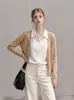 Top de punto de dos piezas con bloques de color y cuello alto falso, perfecto para la primavera, que irradia una vibra sofisticada y elegante de "dinero viejo", adecuado para el trabajo y fácil de combinar con varios atuendos, camisa de manga larga