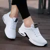 Zapatillas deportivas ligeras transfronterizas AliExpress para mujer, zapatillas de malla transpirables para saltar la cuerda ultraligeras de primavera, talla grande de moda wish