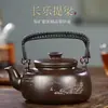 Casa Modelo Salão de Chá com Estantes de Exposição Estilo Chinês, Bules de Argila Roxa, Animais de Chá, Pequenos Bules, Conjuntos de Chá Kung Fu, Latas de Chá de Argila Roxa e Itens Decorativos