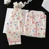 Pijama nuevo de primavera y otoño para niños, de algodón con estampado de nubes, de manga larga, fino, para niñas, con lindos diseños de dibujos animados, un conjunto de ropa cómoda para estar en casa