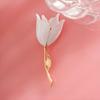 Broche de flor de magnólia branca, broche de corpete feminino sofisticado e elegante, design de alfinete de nicho, acessórios para casaco e terno
