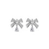Pendientes de plata chapada en oro real de 18 quilates con aguja de plata y circonita en forma de lazo, pendientes vintage de lujo ligero de alta gama, accesorios de oreja modernos y versátiles
