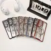 Funda de teléfono incrustada con diamantes, un artículo de comercio exterior muy vendido, adecuada para teléfonos Samsung, con diamantes brillantes y un marco para la lente, funda de teléfono S26 anticaída