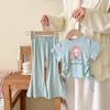 Conjunto de dos piezas de pantalones acampanados de manga corta estilo coreano para niños, princesa, nuevo para 2025, traje infantil estampado con cordones