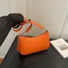 Nova Bolsa Casual Simples Estilo Coreano Cor Sólida Textura 2026 Grande Capacidade Retrô Para o Trabalho Qualidade Cor Sólida Transversal Sob o Braço Feminina