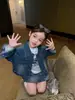 Roupas Infantis Winnie Fruit Coleção Outono 2026 Roupas Infantis Meninas Estilo Coreano Conjunto Jeans Lavado Branco Lavado Areia Jaqueta + Saia-Short