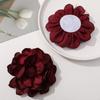 Tela estilo coreano borde quemado flor flor de satén rosa flor de cuello flor de pelo hecha a mano DIY todo partido horquilla accesorios para el cabello accesorios para la ropa venta al por mayor